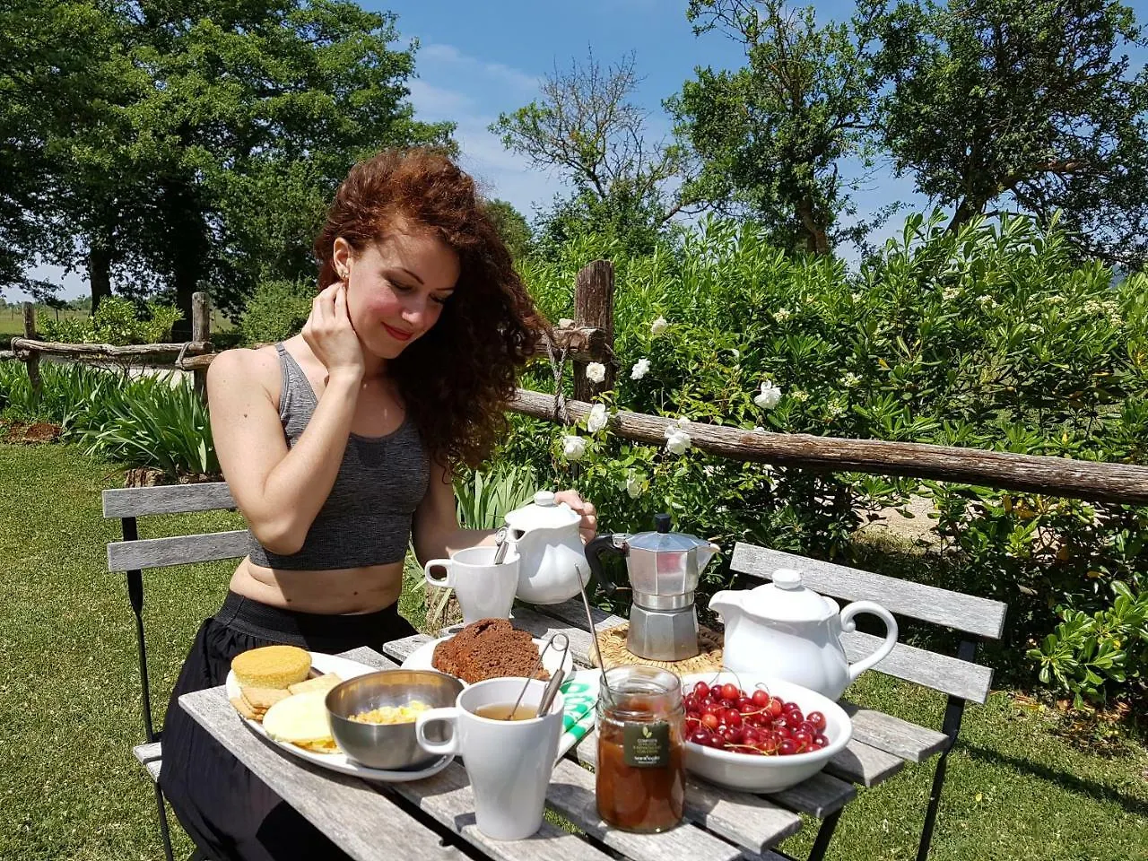 Glamping In Toscana, Luxury Tents In Agriturismo Biologico Hotel Sorano