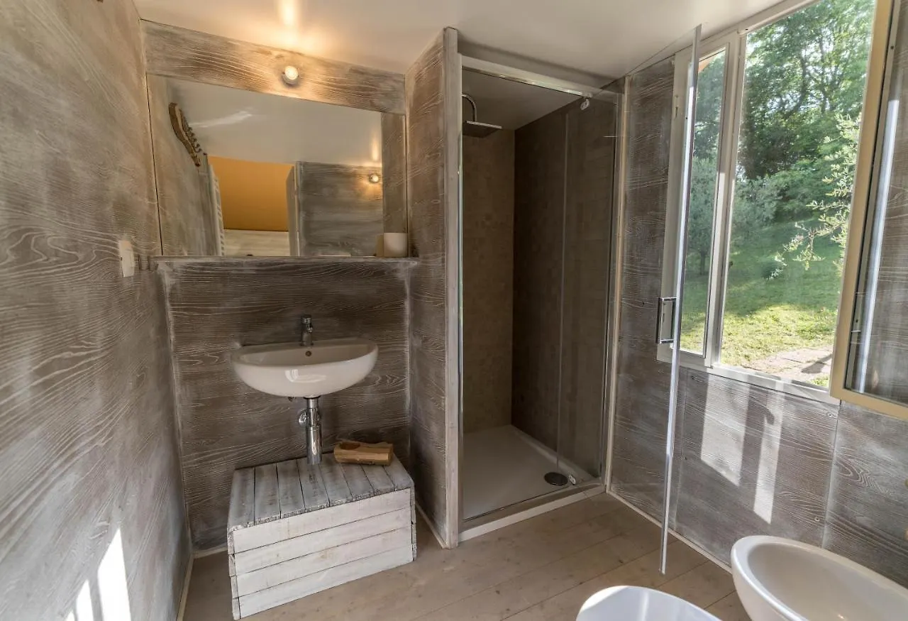 Glamping In Toscana, Luxury Tents In Agriturismo Biologico Hotel Sorano  Sorano (Grosseto)