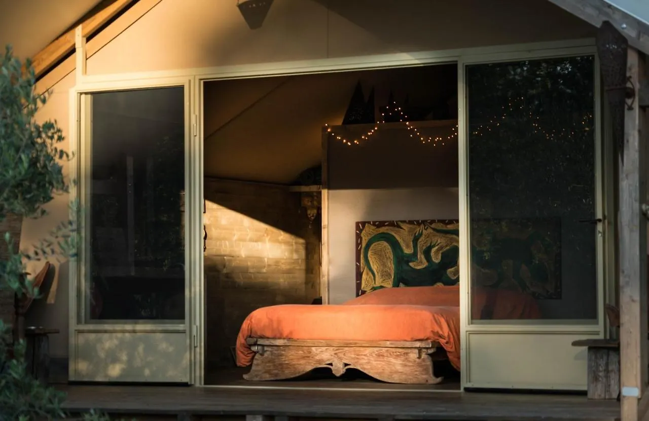 Glamping In Toscana, Luxury Tents In Agriturismo Biologico Hotel Sorano  Italy