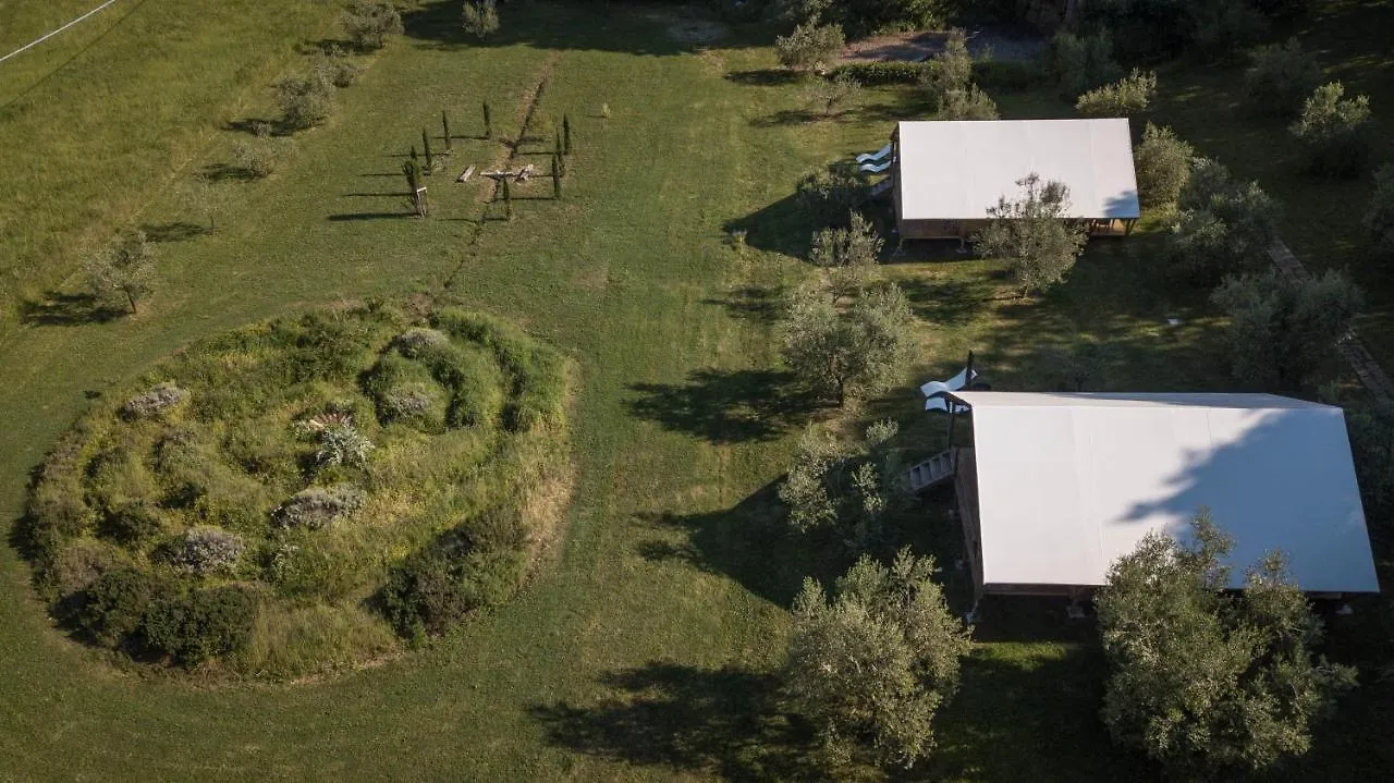 Glamping In Toscana, Luxury Tents In Agriturismo Biologico Hotel Sorano  0*, Sorano (Grosseto) Italy